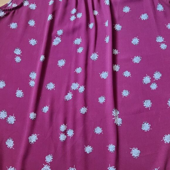 Loft Outlet Burgundy Floral Flowy Sleeveless Blouse, Valentine's Day, SMALL - Picture 4 of 8